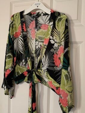 Express Tropical Floral Black Green Coral Top-kimono style-tie waist